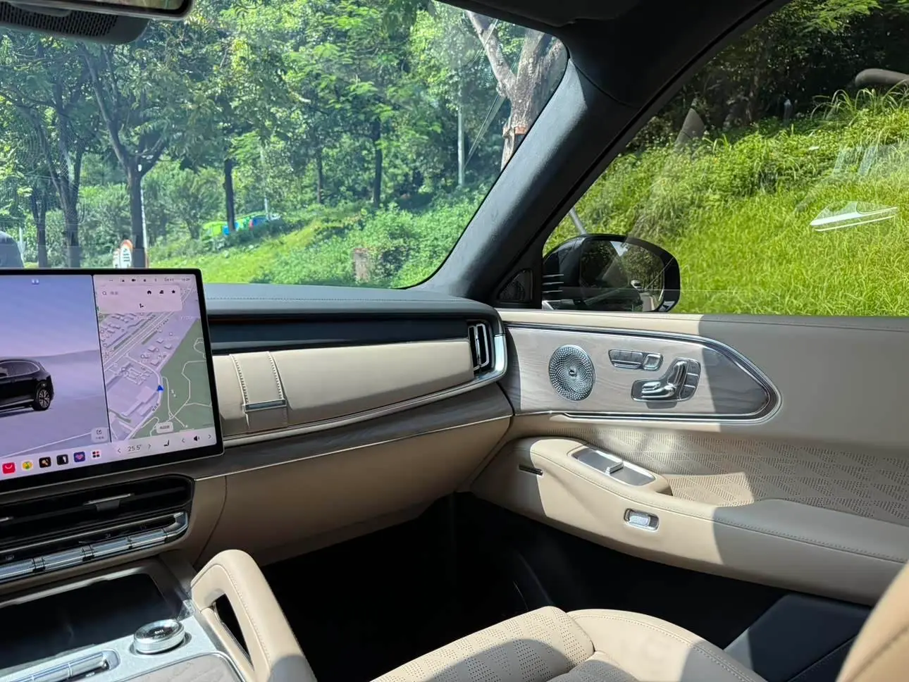 ZEEKR 8X 2026 — Photo 12/20