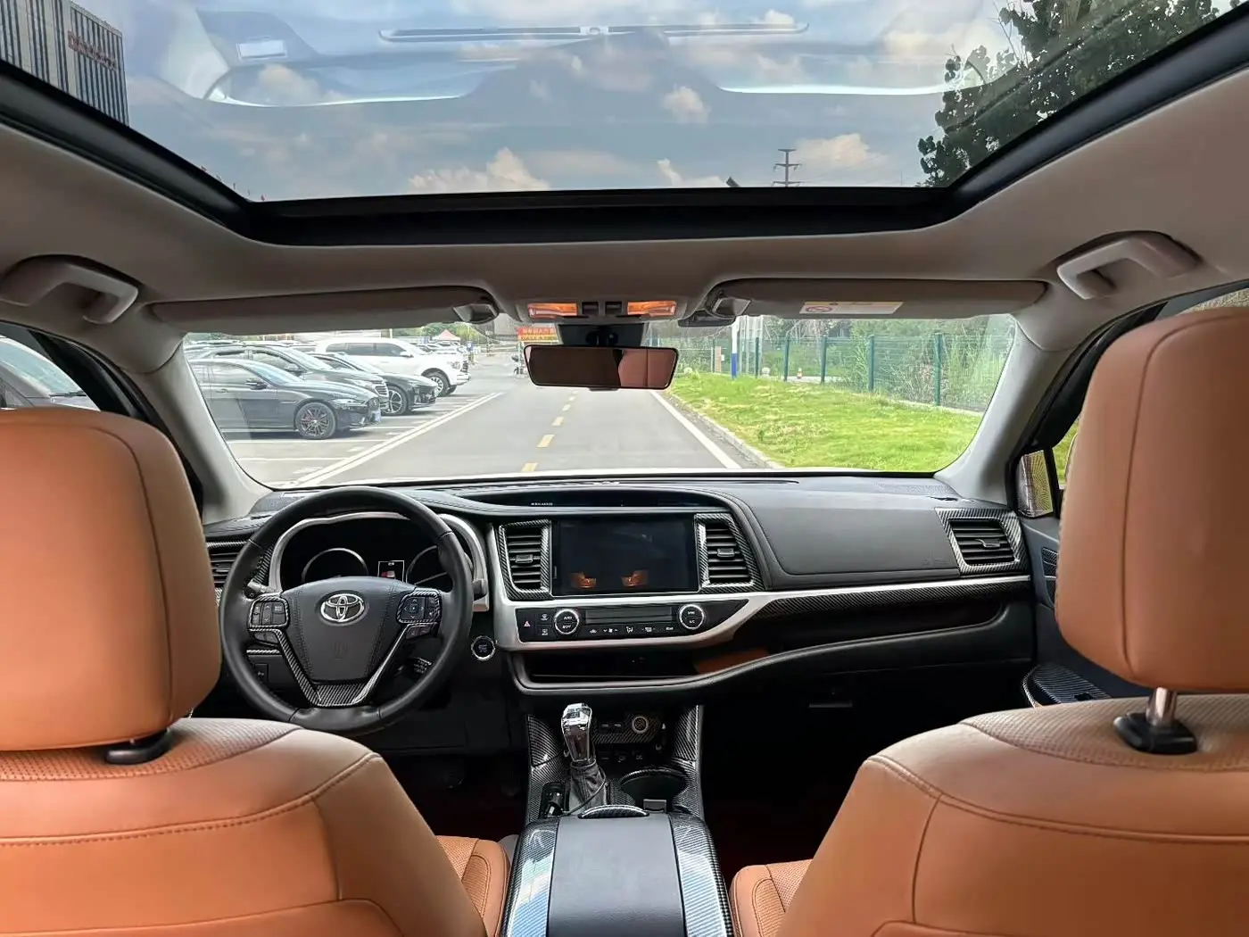 Toyota Highlander 2021 — Şəkil 4/9