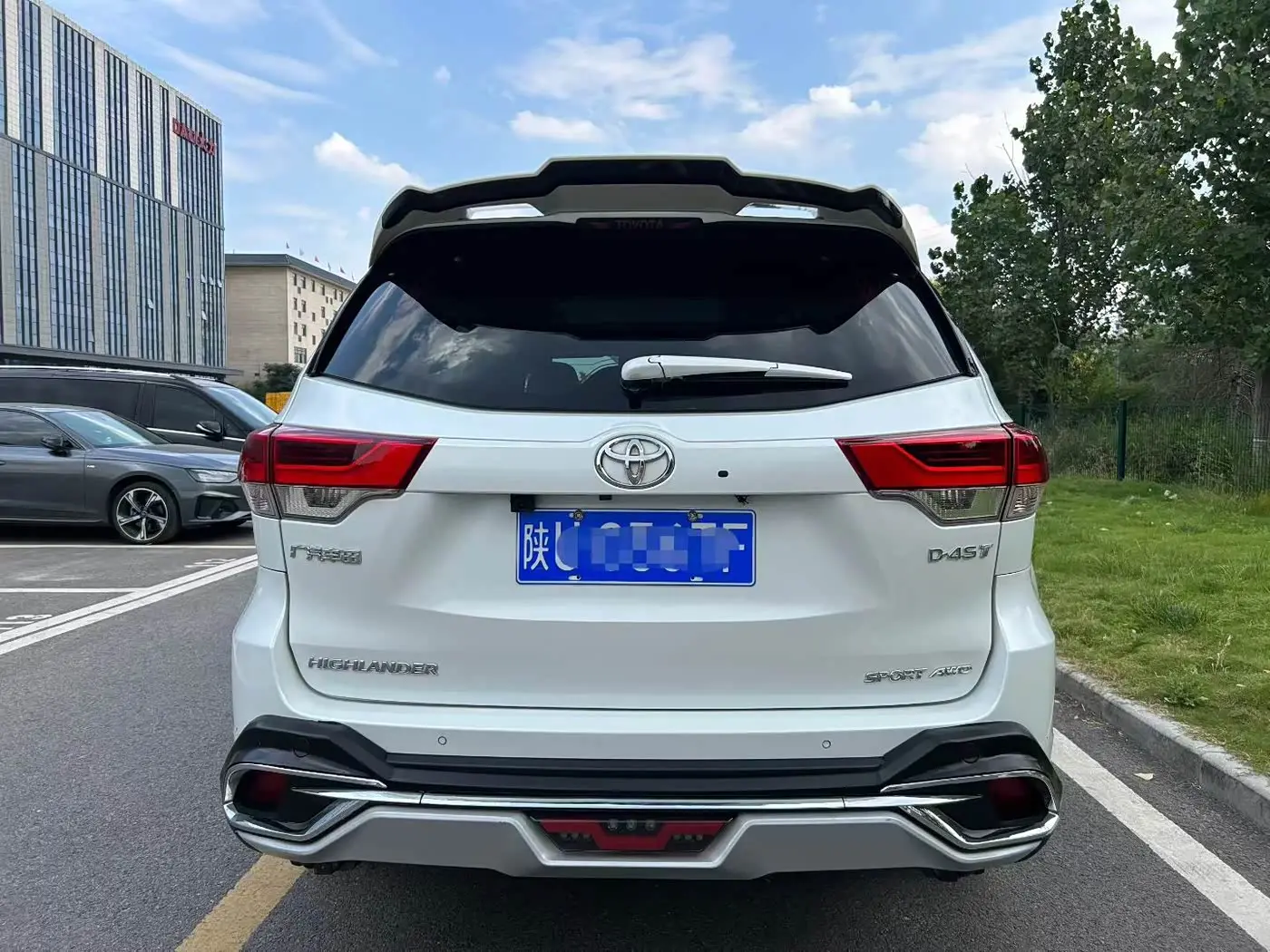 Toyota Highlander 2021 — Şəkil 9/9