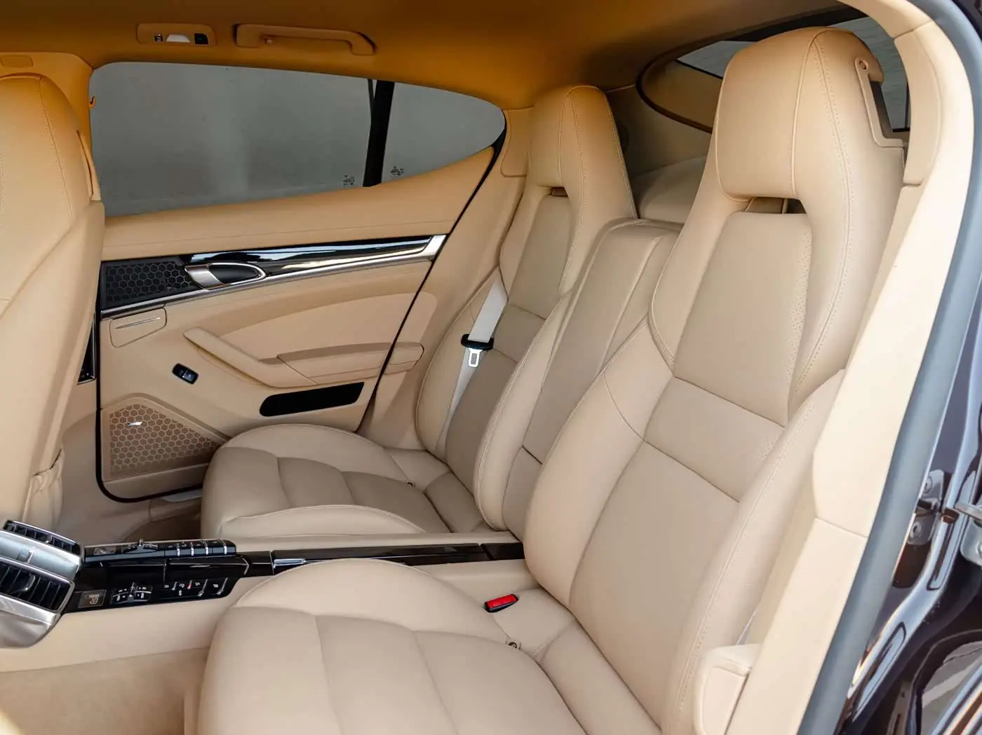 Porsche Panamera 2014 — Photo 17/20