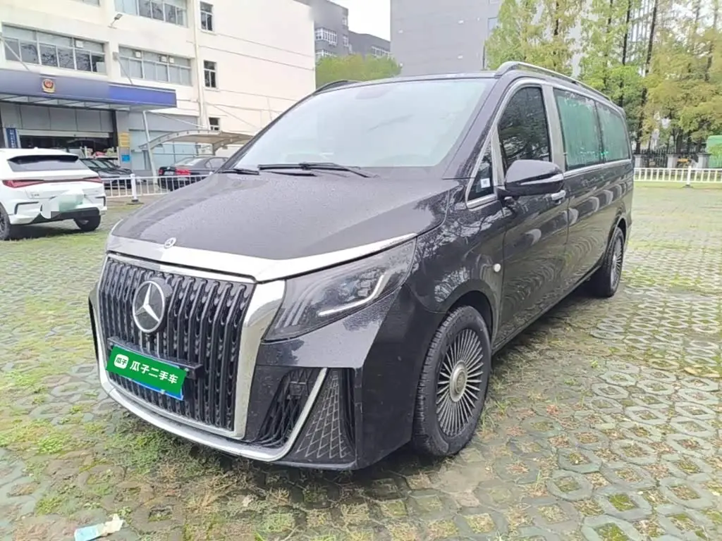 Mercedes-Benz Vito 2024 — Photo 2/20