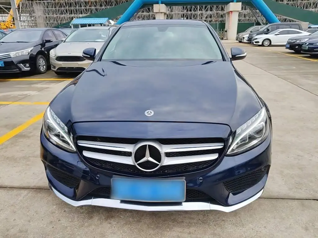 Mercedes-Benz C-Class 2018 — Фото 3/20