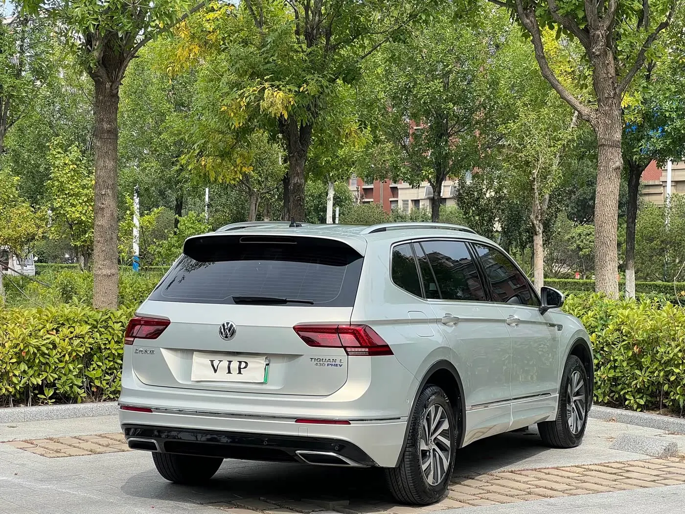 Volkswagen Tiguan L PHEV 2020 — Фото 4/15