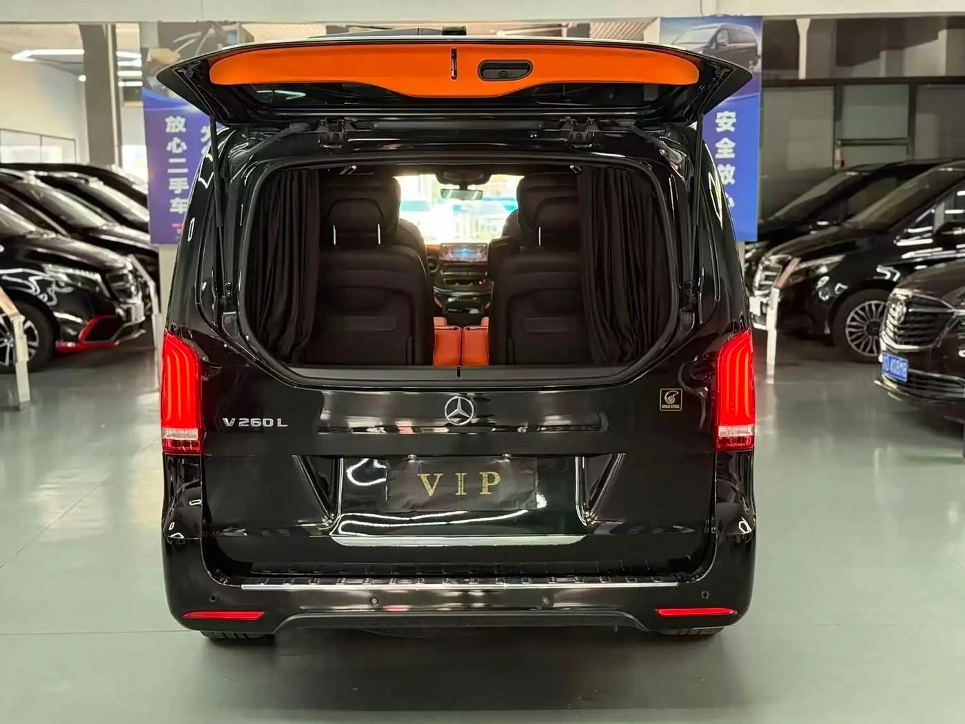 Mercedes-Benz V-Class 2022 — ფოტო 12/17
