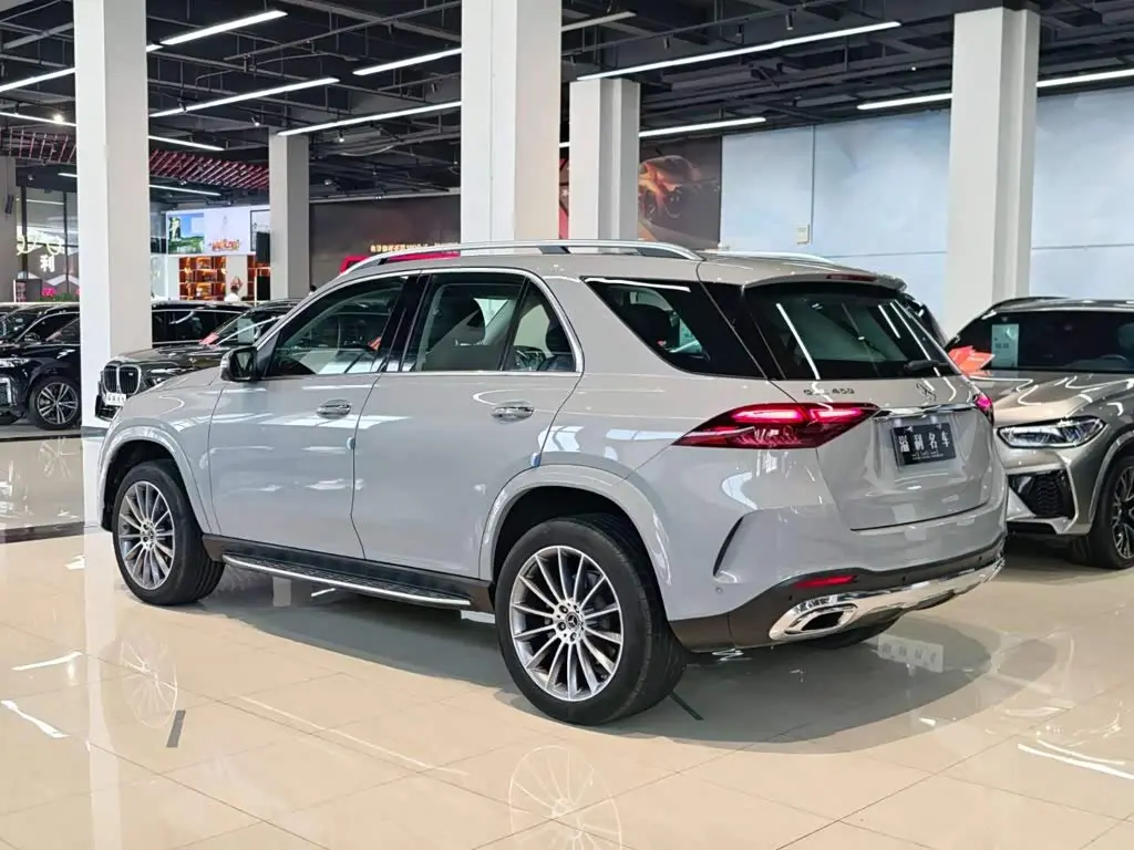 Mercedes-Benz GLE 2023 — Фото 6/20