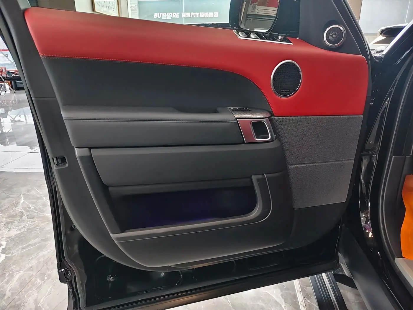 Land Rover Range Rover Sport 2022 — Photo 7/20