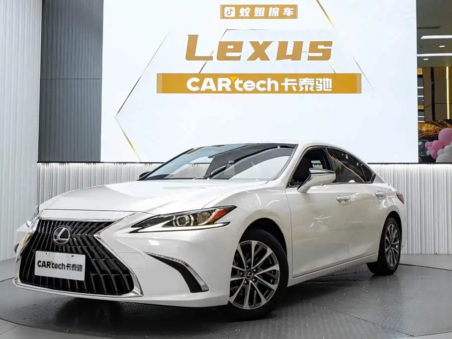 Lexus ES 2024 — Фото 2/20