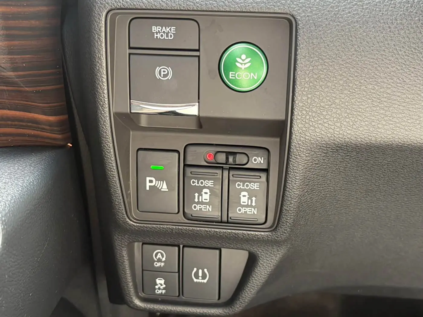 Honda Odyssey 2019 — Фото 17/17