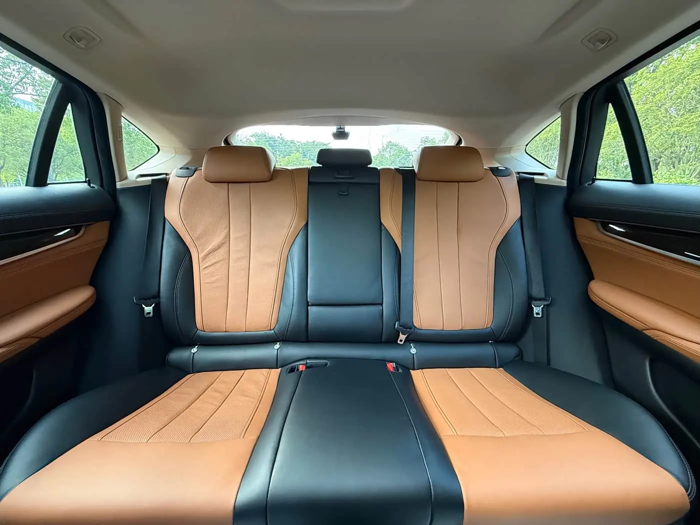 BMW X6 2018 — Photo 13/20