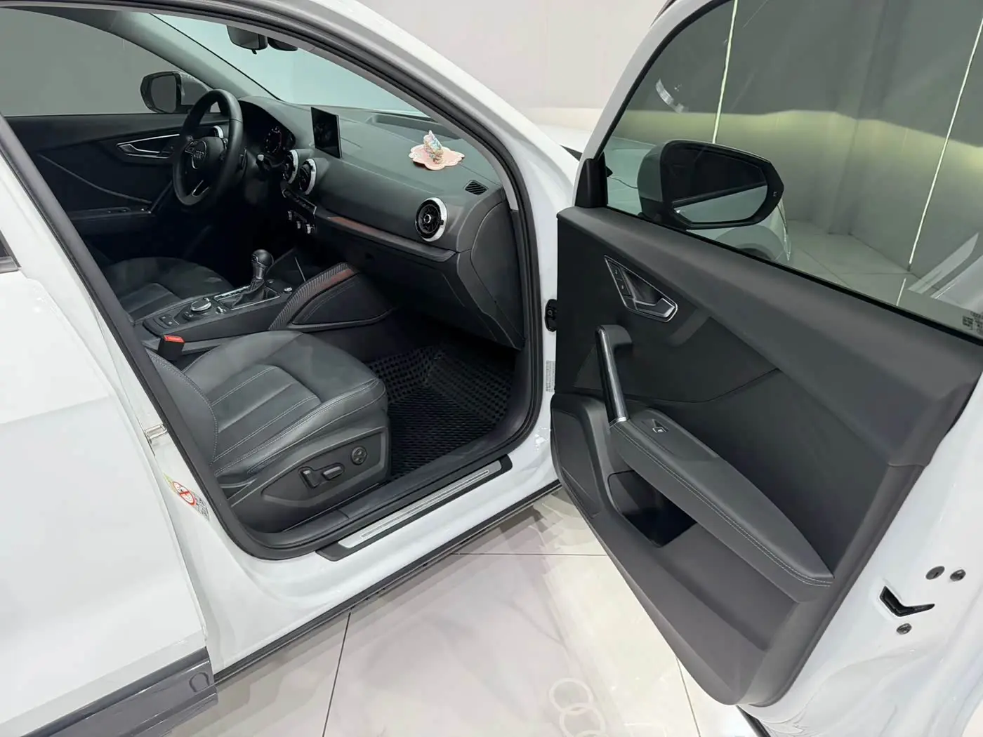 Audi Q2L 2022 — Photo 18/20