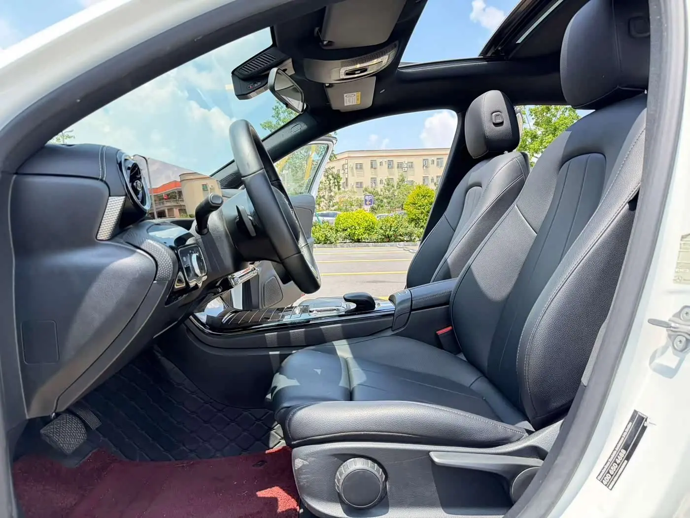 Mercedes-Benz A-Class 2022 — Şəkil 11/17