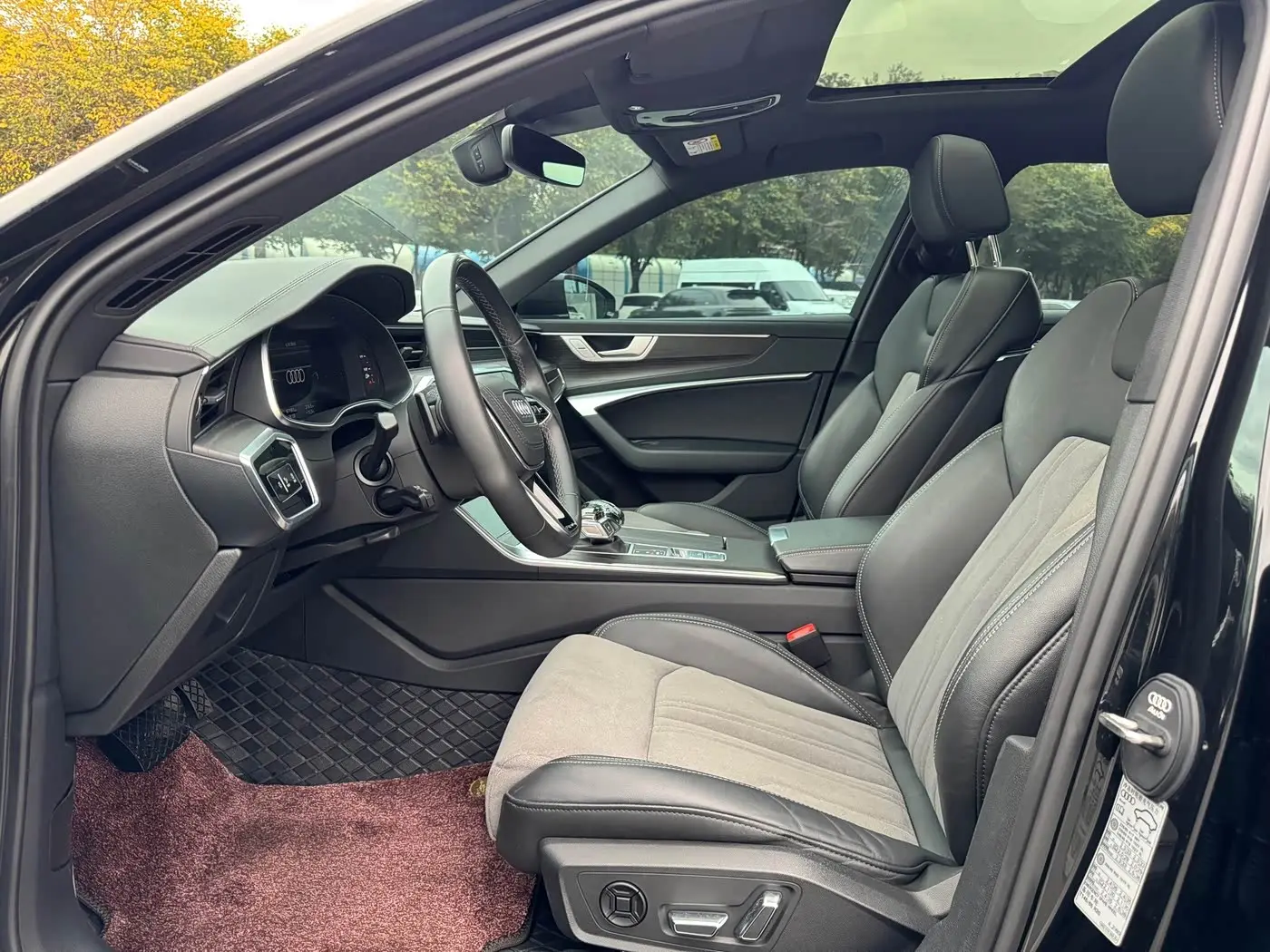 Audi A6L 2023 — Фото 4/17