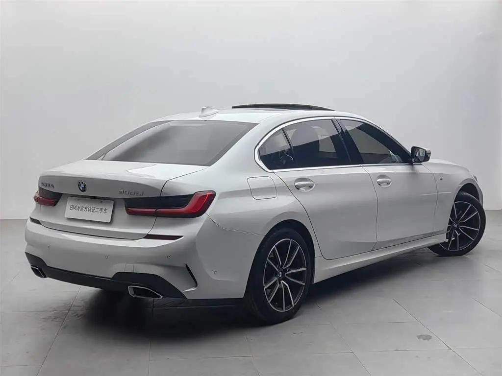 BMW 3 Series 2021 — Photo 4/18
