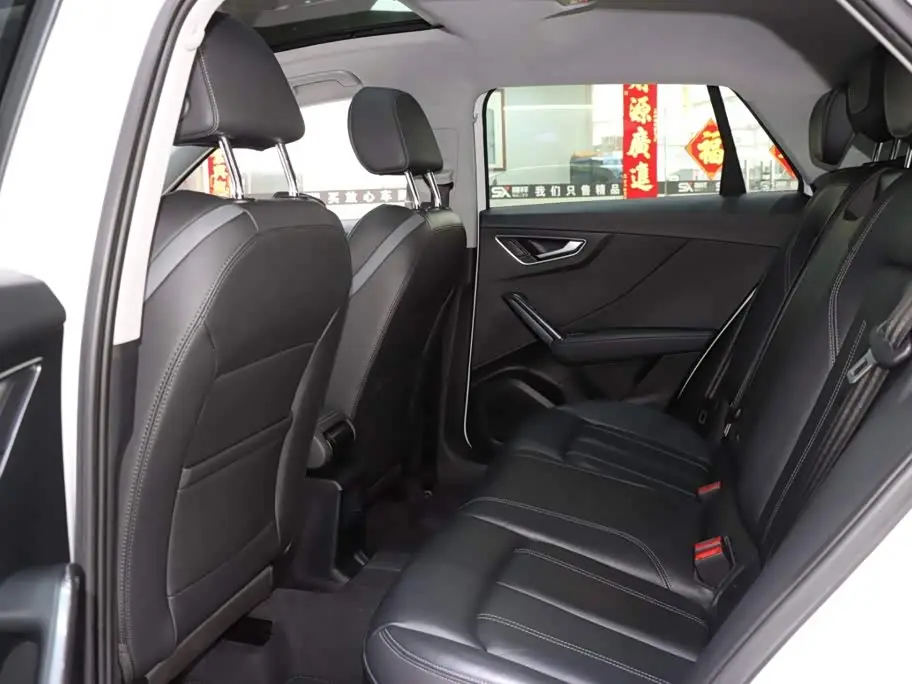 Audi Q2L 2022 — Photo 11/20