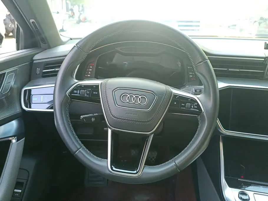 Audi A6L 2023 — Şəkil 15/16