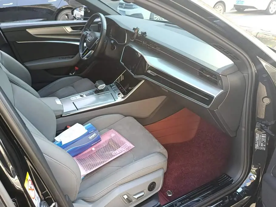 Audi A6L 2023 — Şəkil 8/16