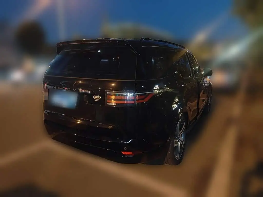 Land Rover Discovery 2021 — Photo 4/20