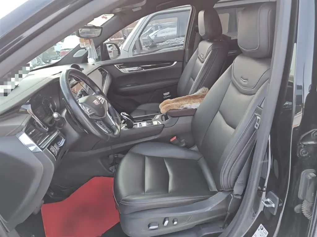 Cadillac XT5 2021 — Photo 8/20