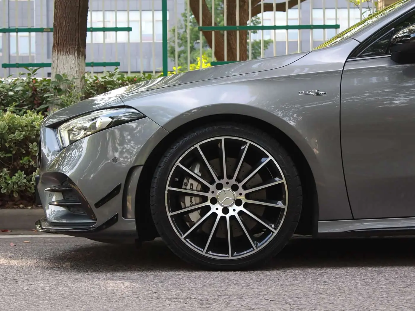 Mercedes-Benz A-Class AMG 2021 — Photo 6/15