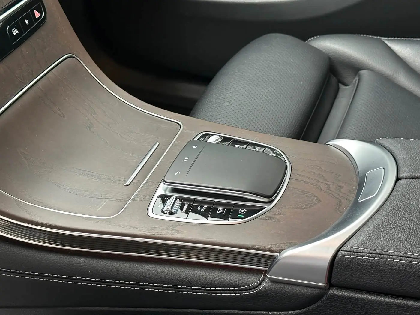 Mercedes-Benz GLC 2021 — Photo 15/17