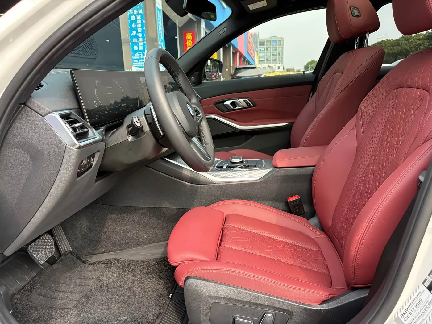 BMW 3 Series 2025 — Photo 11/20