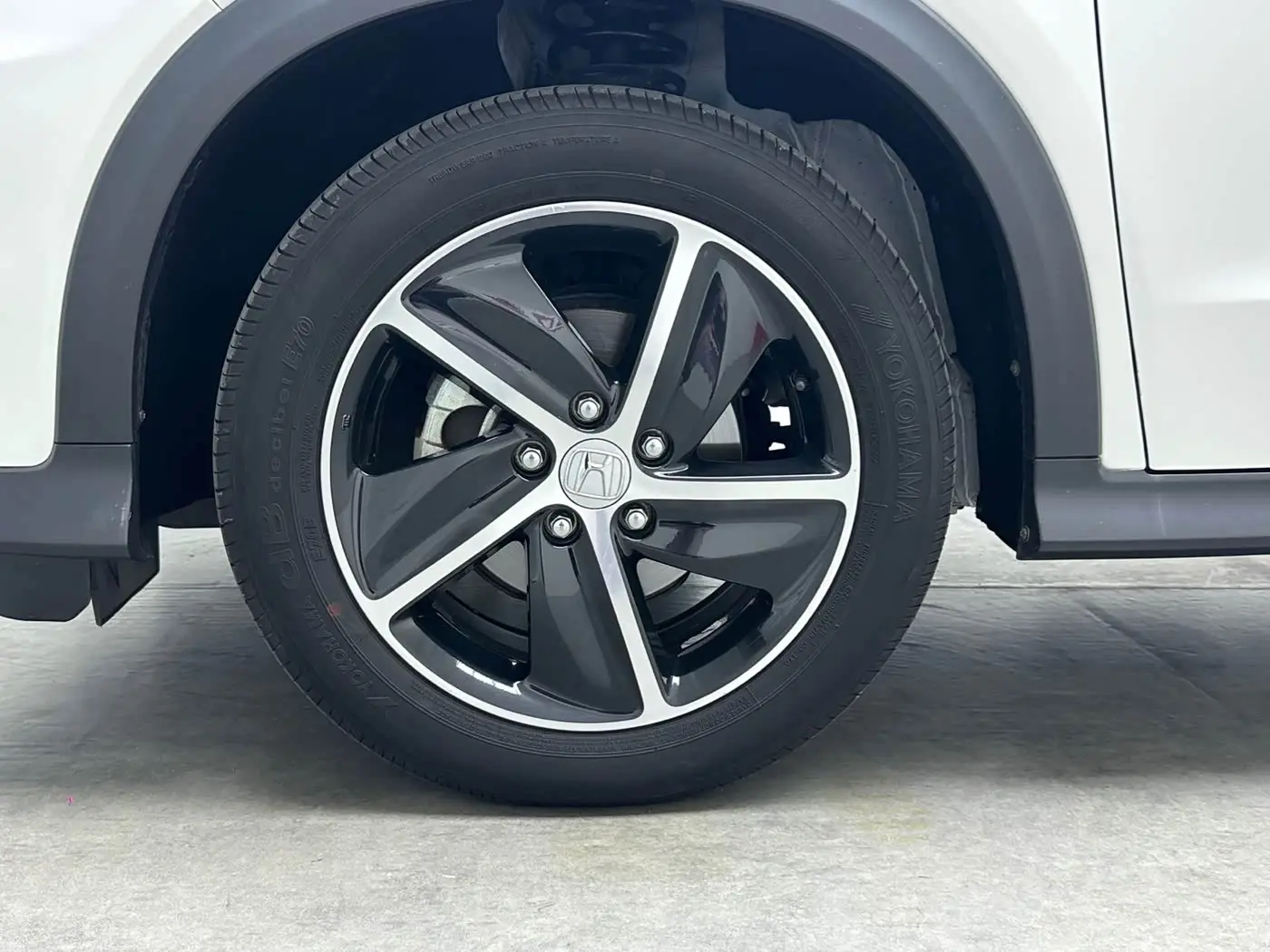 Honda Vezel 2022 — Фото 13/20