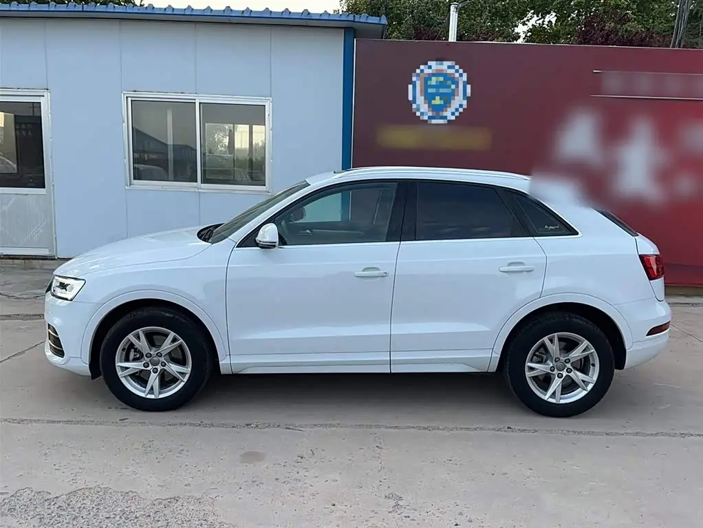 Audi Q3 2018 — Photo 6/11