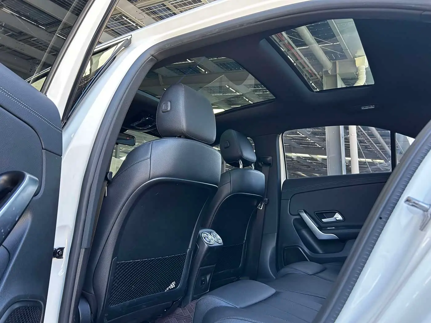 Mercedes-Benz A-Class 2023 — Фото 15/16