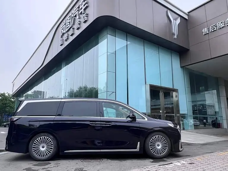 Voyah Auto Voyah Dreamer 2025 — Photo 5/18