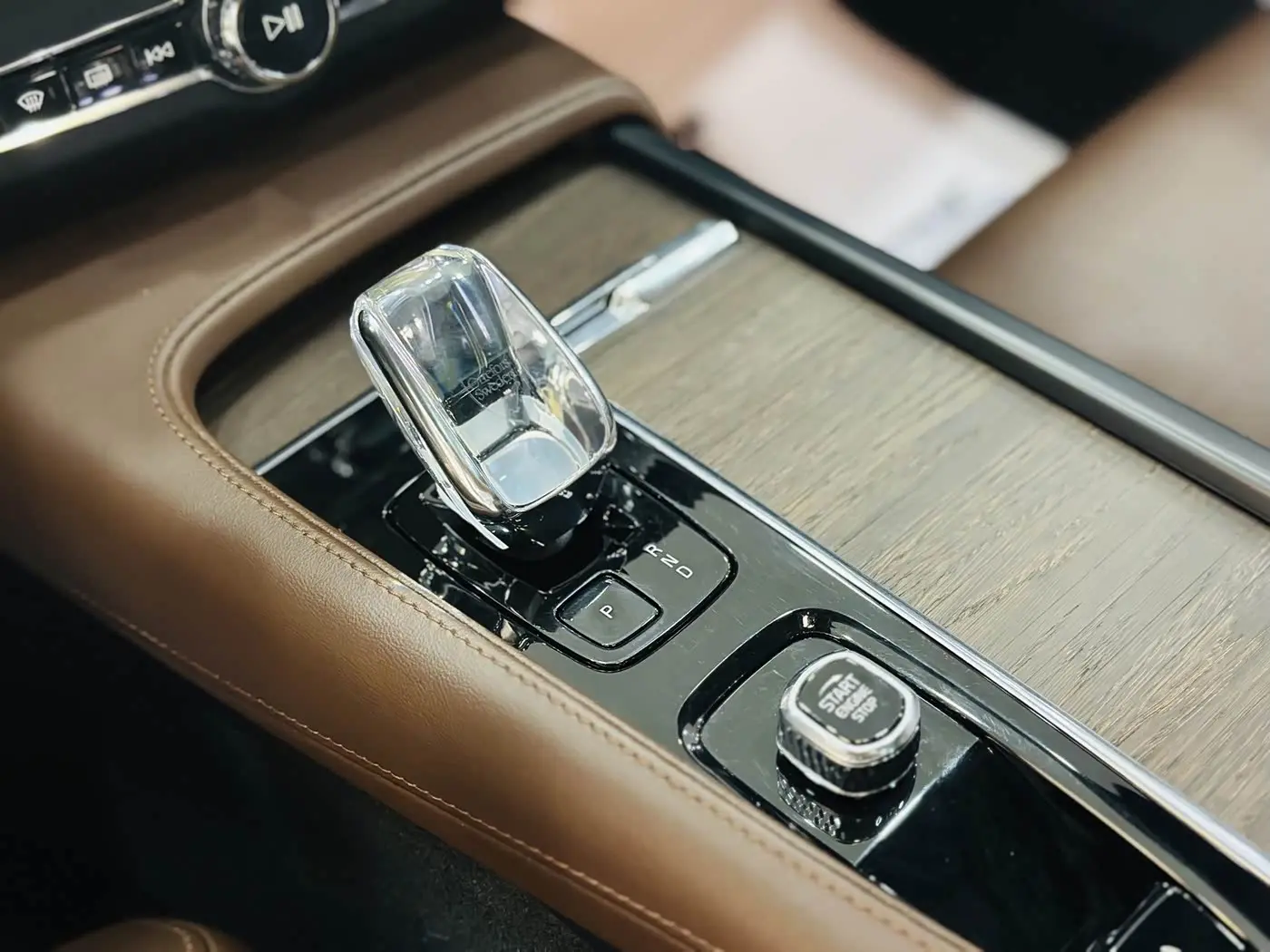 Volvo S90 2022 — Фото 15/17