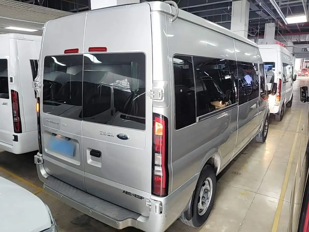 Ford New Generation Transit 2021 — ფოტო 7/20