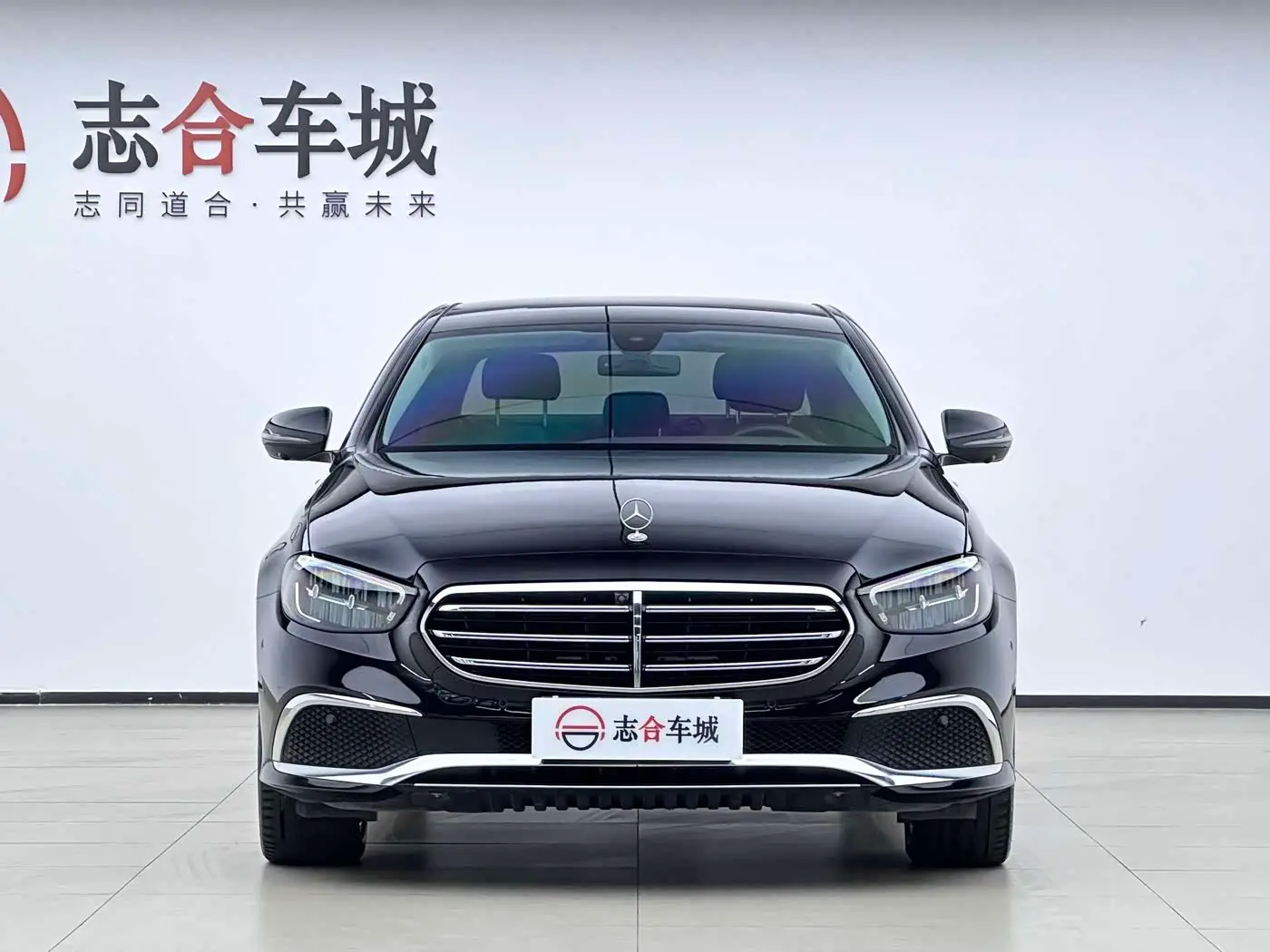 Mercedes-Benz E-Class 2022 — Фото 2/17