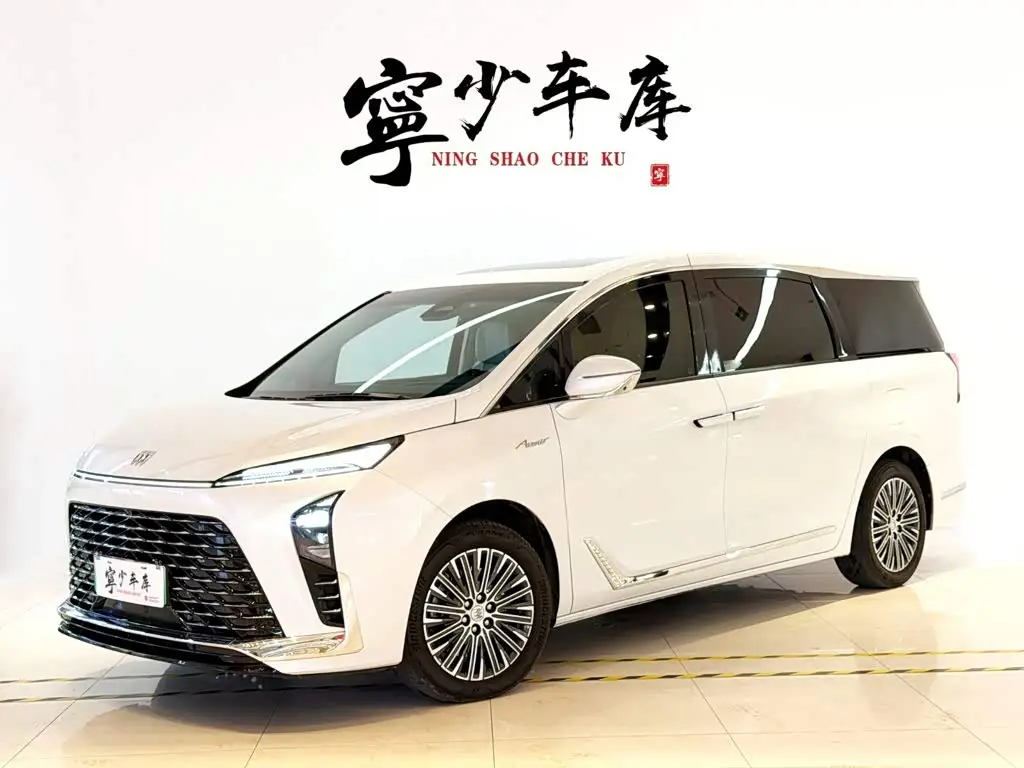 Buick GL8 New Energy, 2024