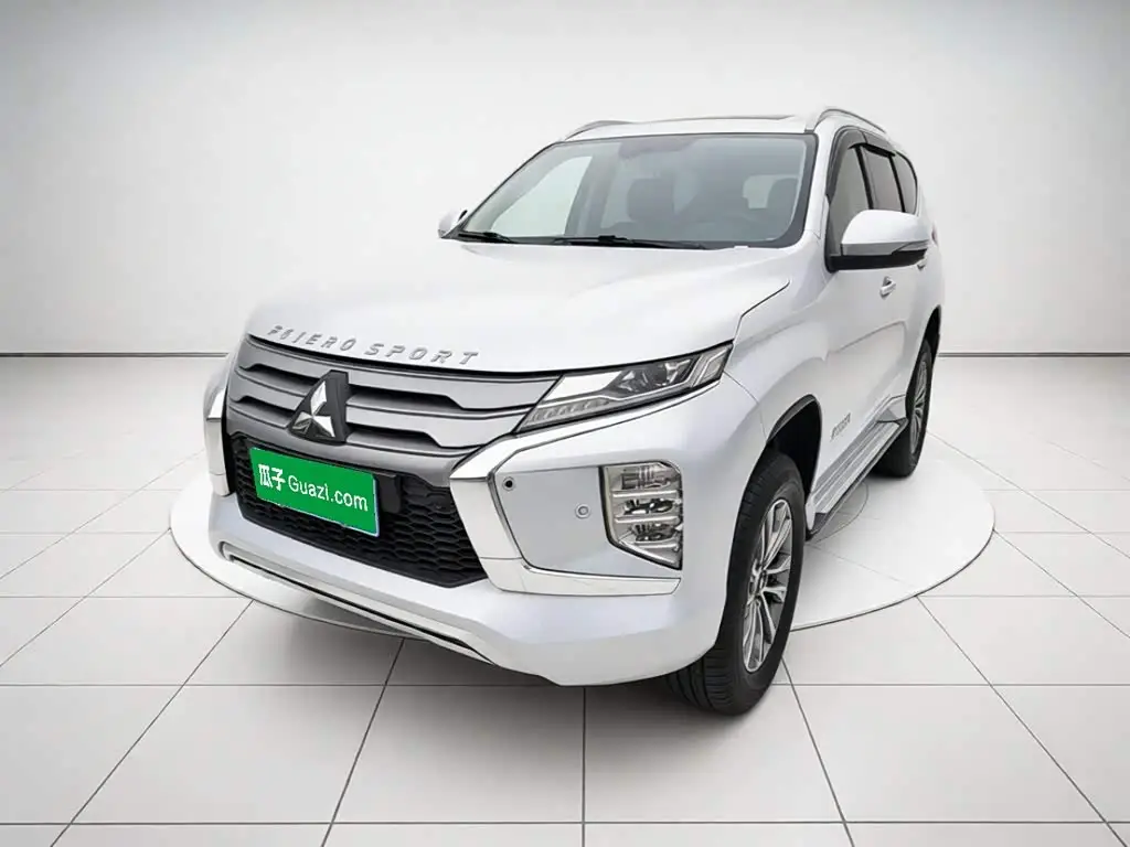 Mitsubishi Pajero Sport, 2020