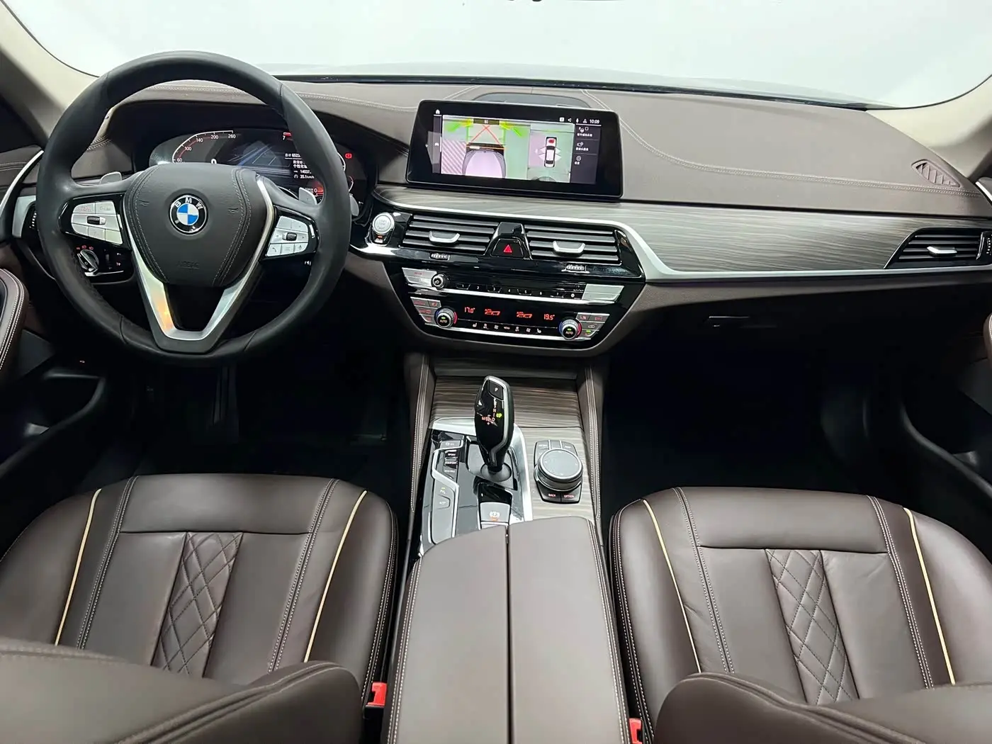 BMW 5 Series 2020 — Photo 5/9