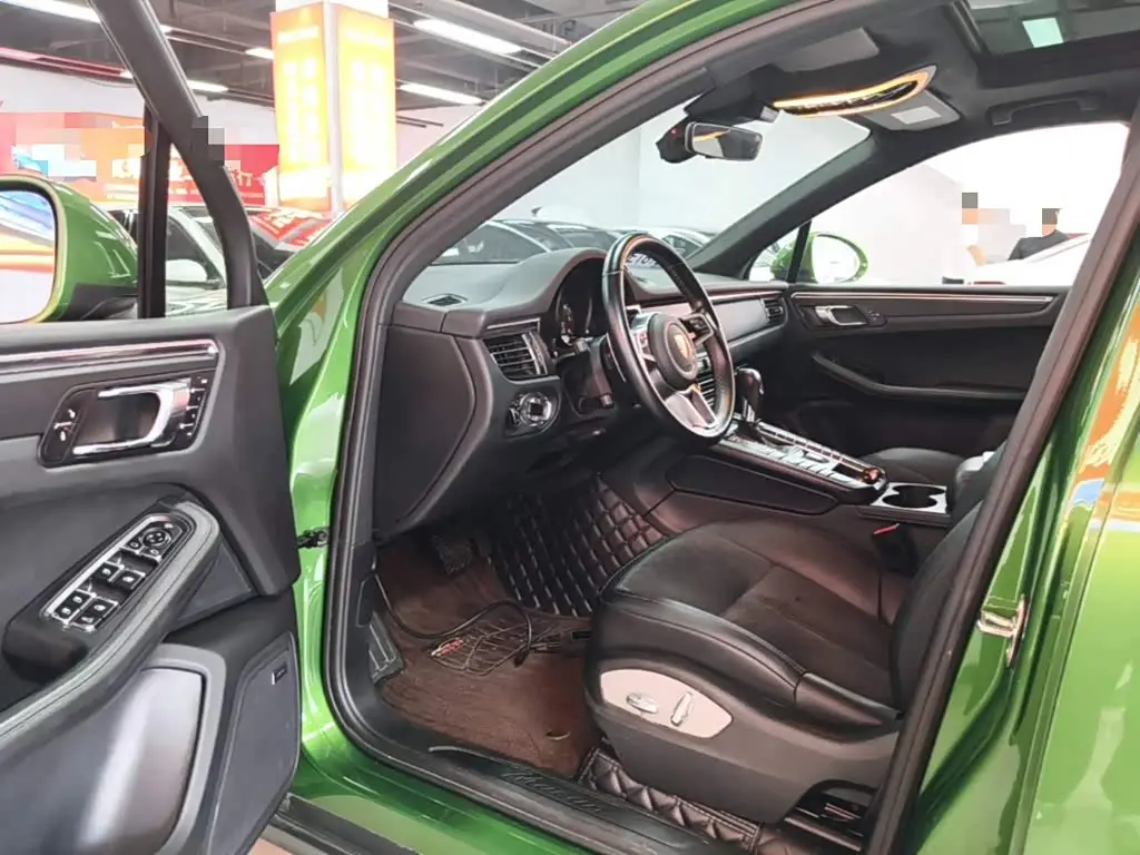 Porsche Macan 2019 — Photo 16/20