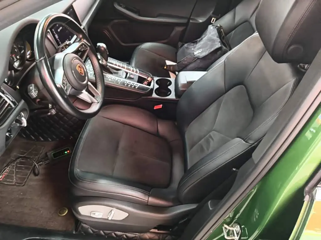 Porsche Macan 2019 — Photo 15/20