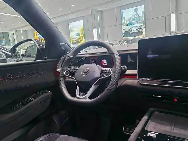 Volkswagen Teramont 2025 — ფოტო 7/20