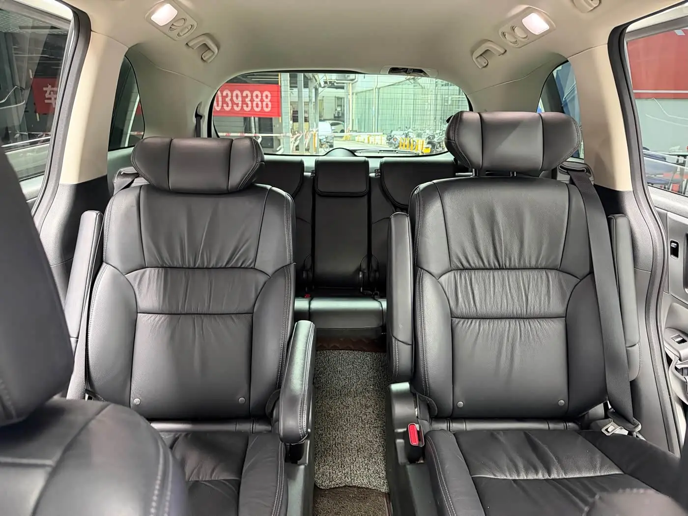 Honda Odyssey 2019 — Фото 16/20