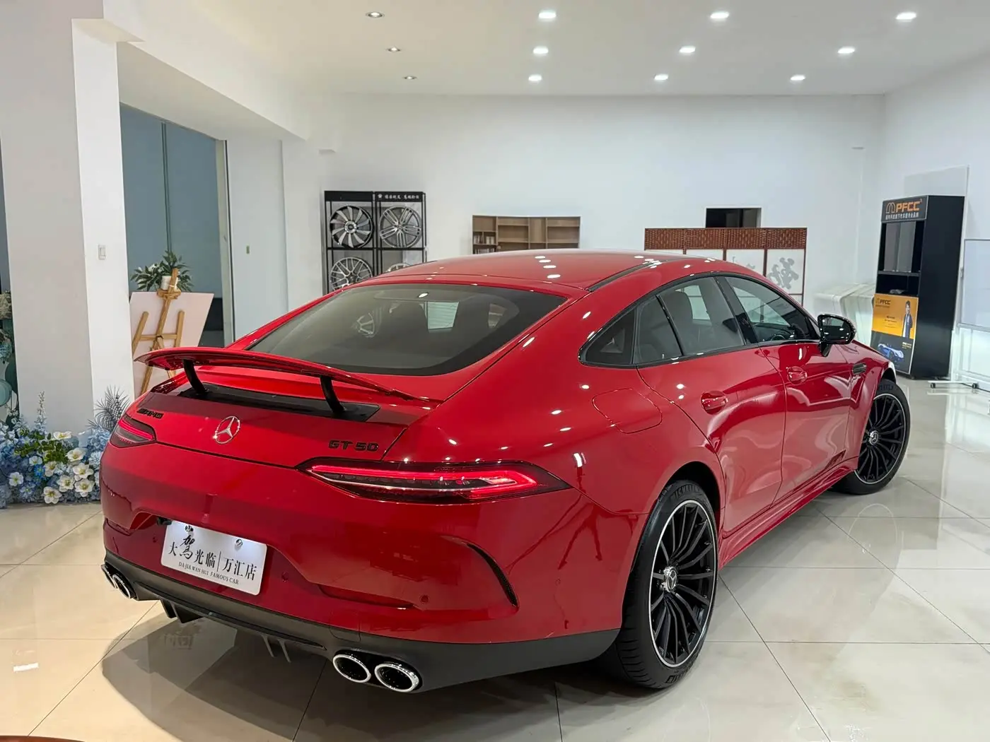 Mercedes-Benz AMG GT 2019 — Фото 5/20