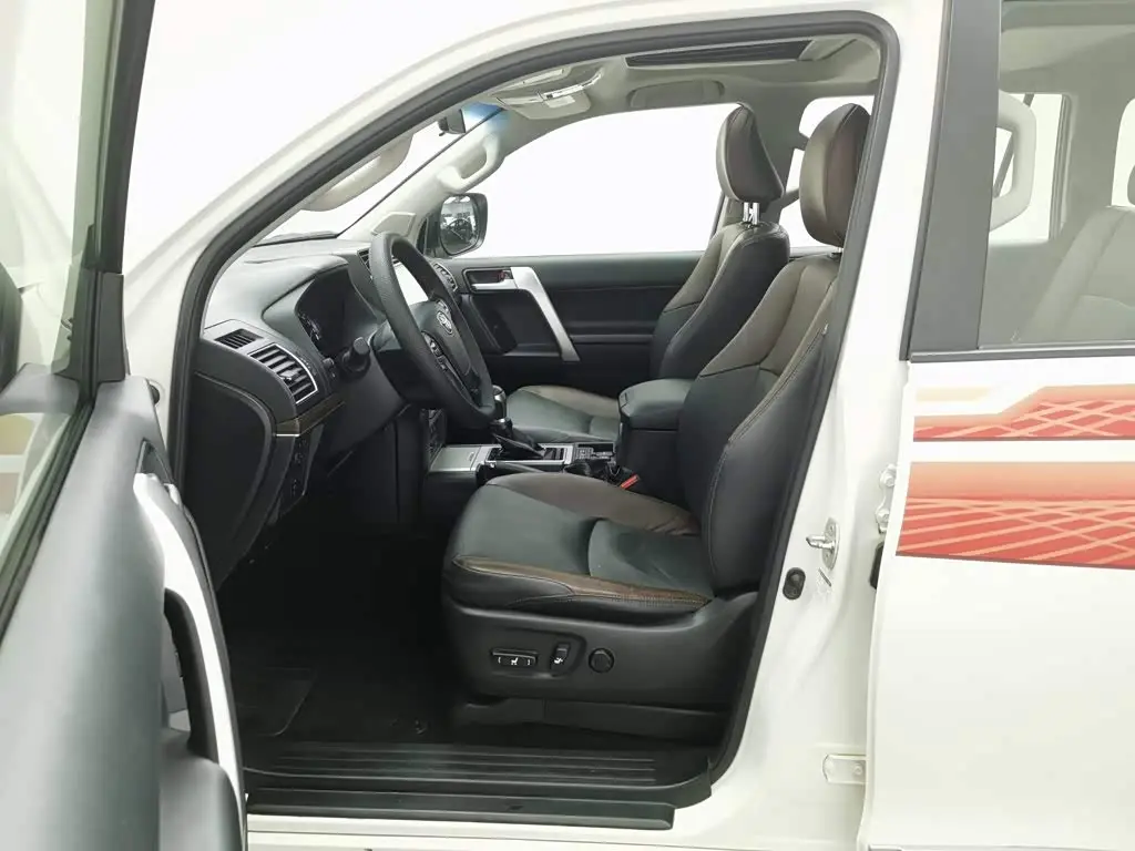 Toyota Prado 2020 — Фото 10/20