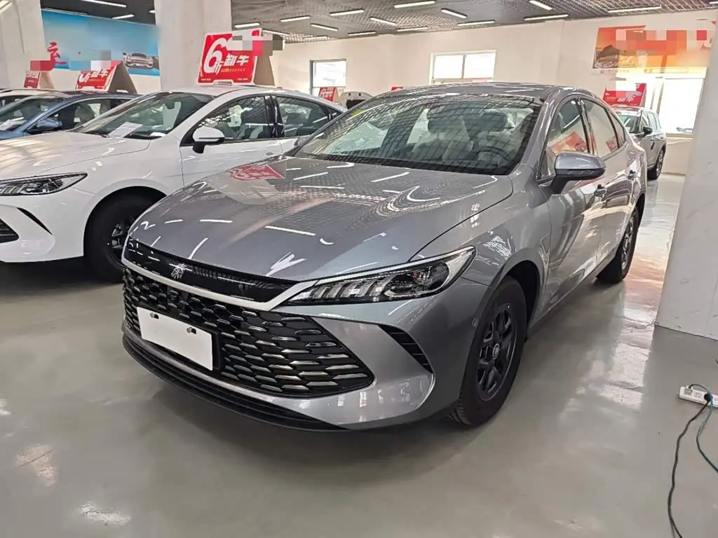BYD Qin PLUS 2026 — Photo 1/20