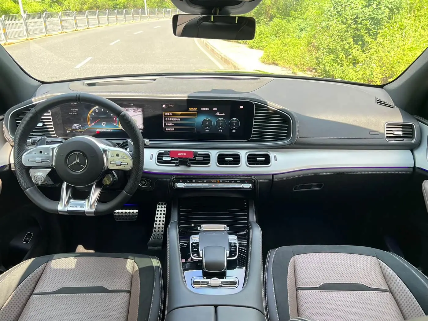 Mercedes-Benz GLE AMG 2023 — Фото 11/20