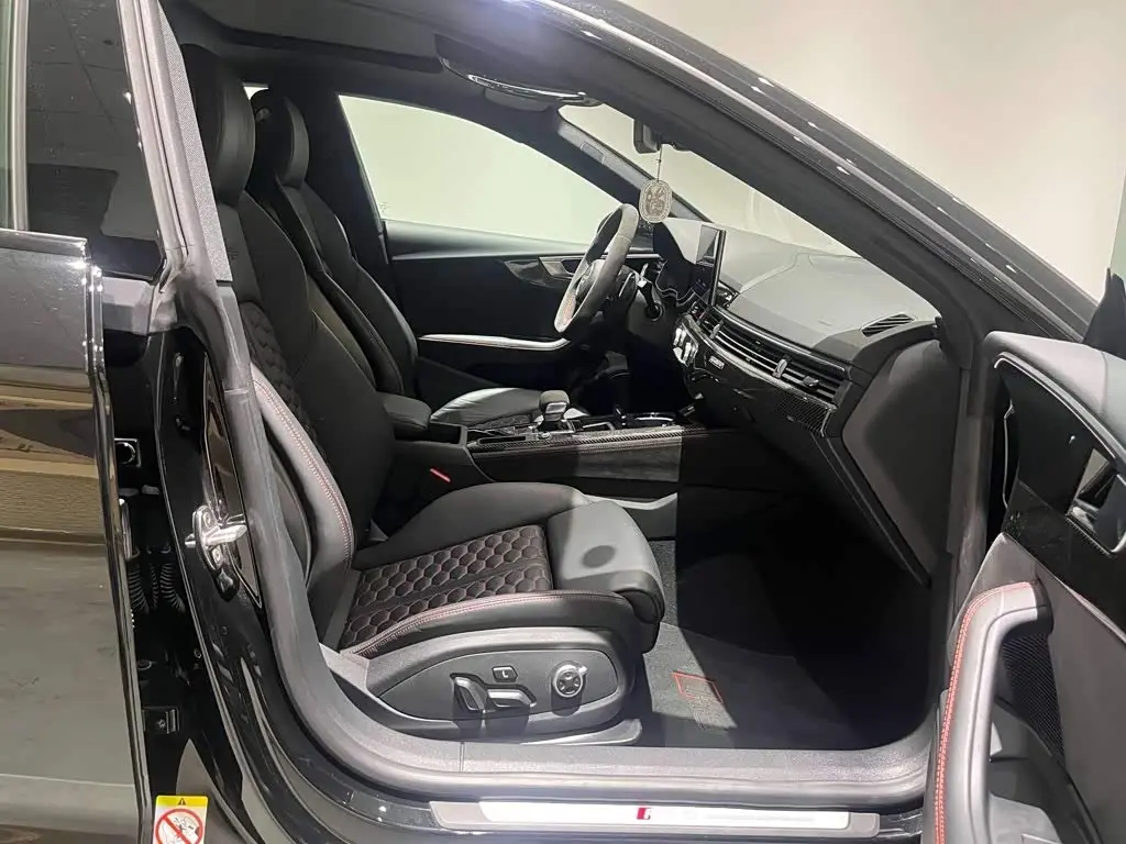 Audi RS 5 2024 — Photo 9/15
