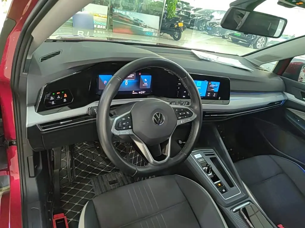 Volkswagen Golf 2021 — Şəkil 10/20