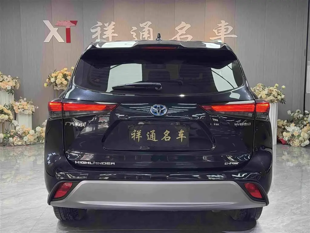 Toyota Highlander 2024 — Photo 20/20