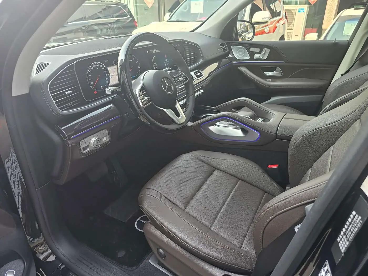 Mercedes-Benz GLS 2021 — Фото 7/20