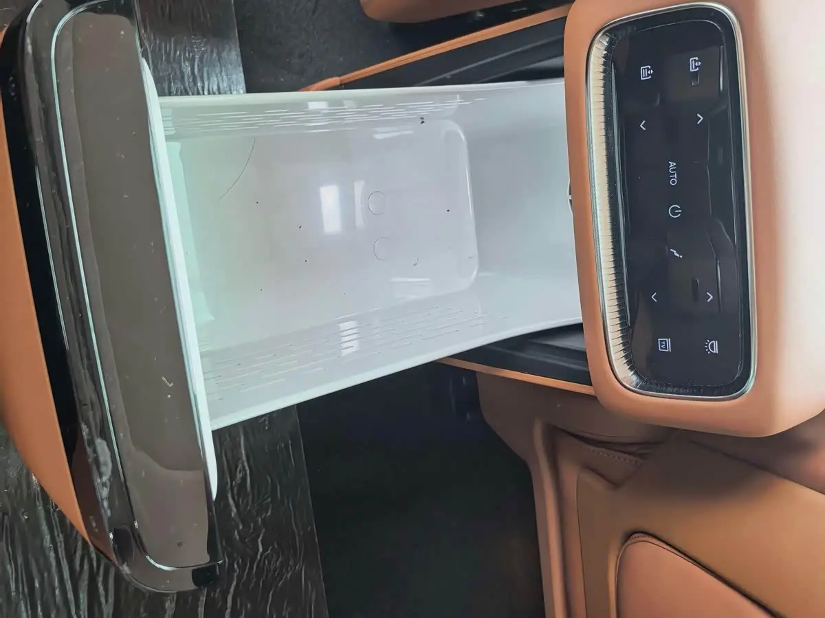 Voyah Auto VOYAH Taisan 2025 — Photo 13/20
