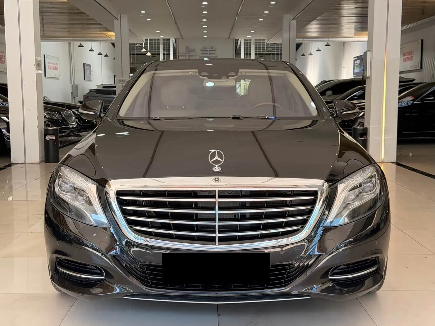 Mercedes-Benz S-Class 2014 — Photo 2/9