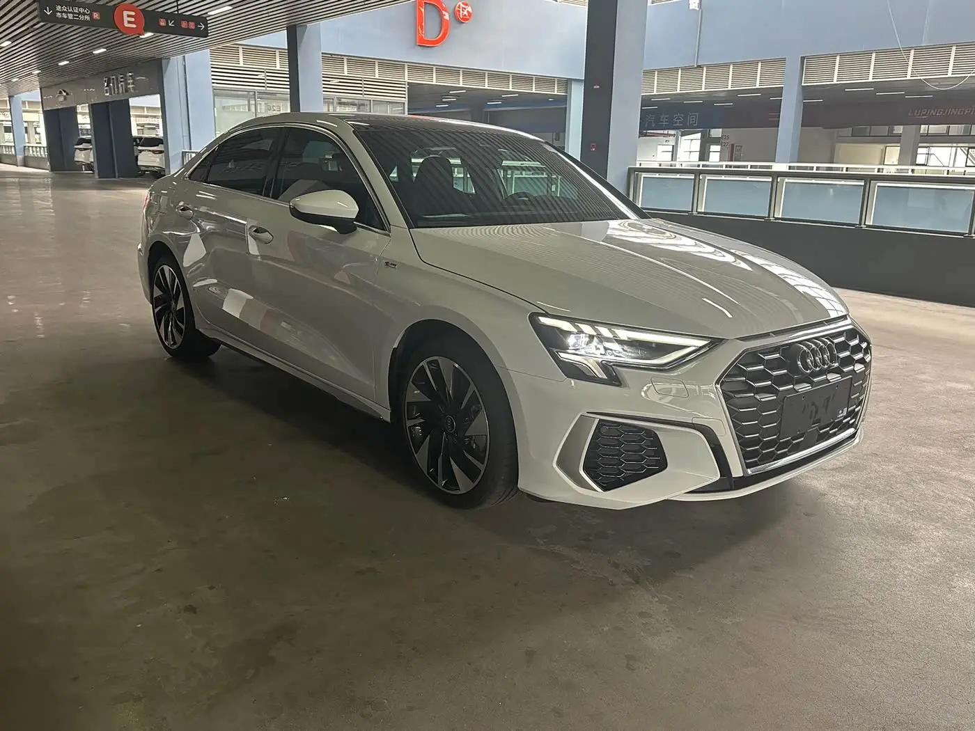 Audi A3 2023 — Photo 3/17